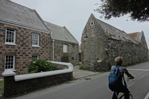 Fietsen op Guernsey