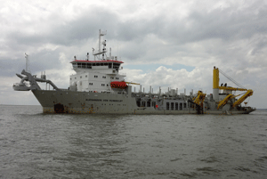 Baggerschip in de Westerschelde.